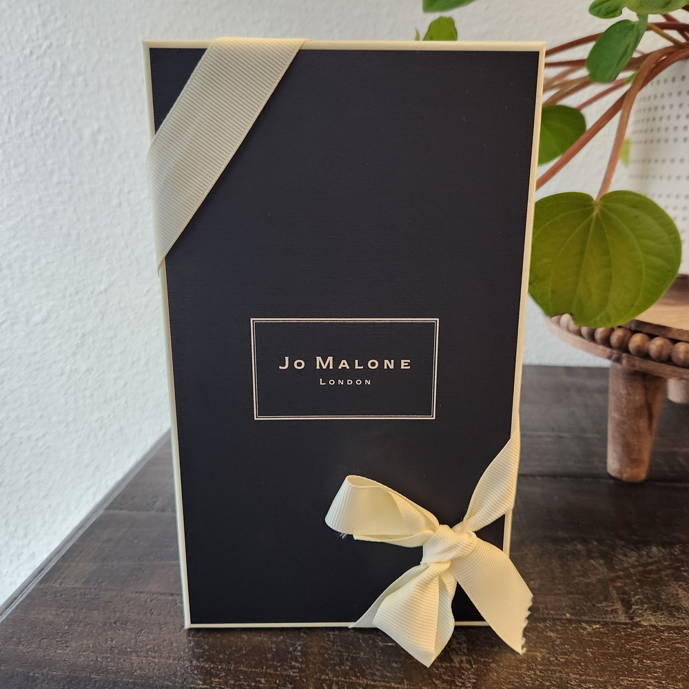 Jo Malone London Velvet Rose & Oud Diffuser 165ml